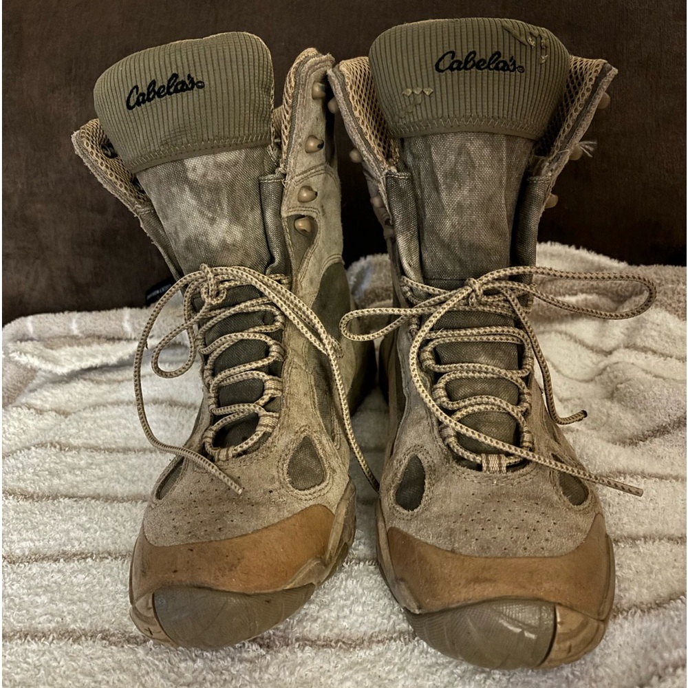 Cabelas hunting boots! Size 11D